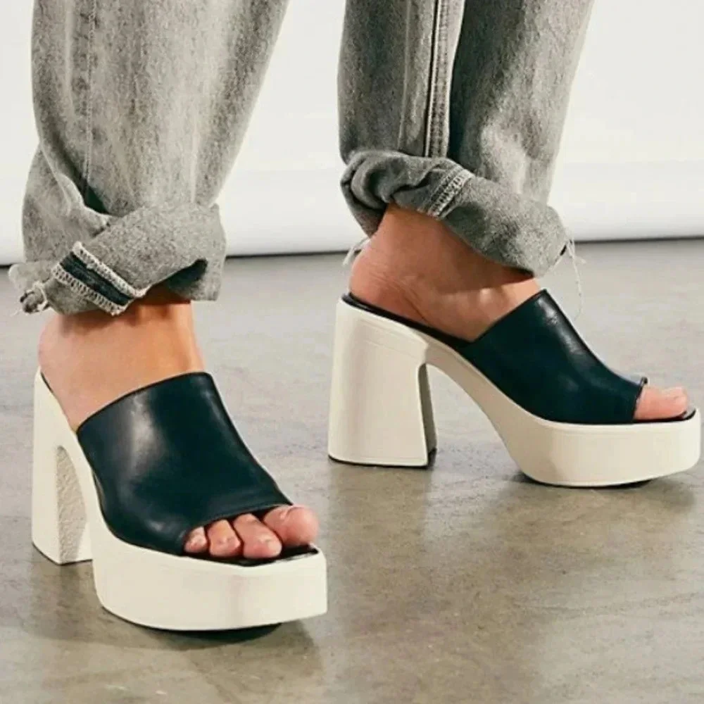 Free People Zoe Platform